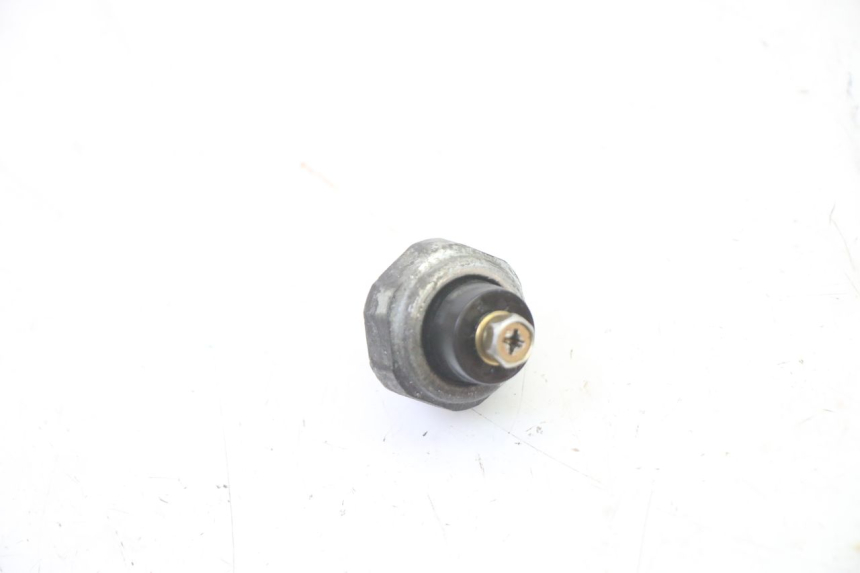 photo de OIL PRESSURE SENSOR HONDA CBR RR FIREBLADE 900 (1992 - 1994)