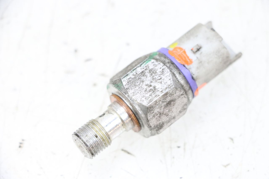 photo de BRAKE OIL PRESSURE SENSOR PIAGGIO MP3 HPE 300 (2019 - 2026) - Main view