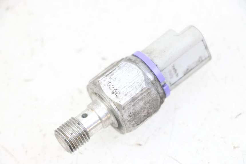 photo de BRAKE OIL PRESSURE SENSOR PIAGGIO MP3 LT 300 (2010 - 2016)