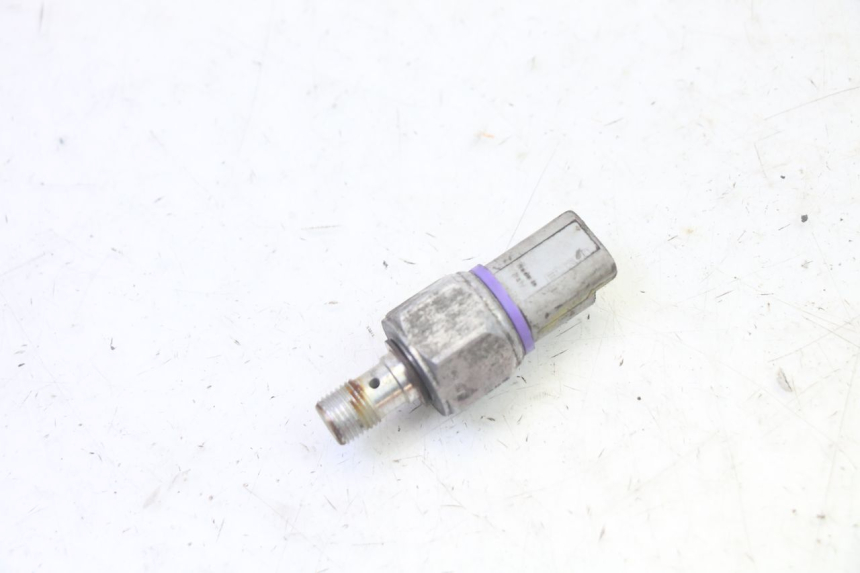 photo de OIL BRAKE PRESSURE SENSOR PIAGGIO MP3 RL 250 (2007 - 2010)