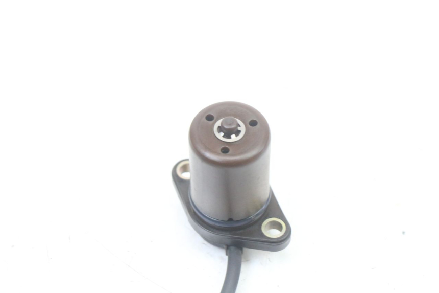 photo de OIL PRESSURE SENSOR YAMAHA FZS FAZER 600 (2001 - 2003)