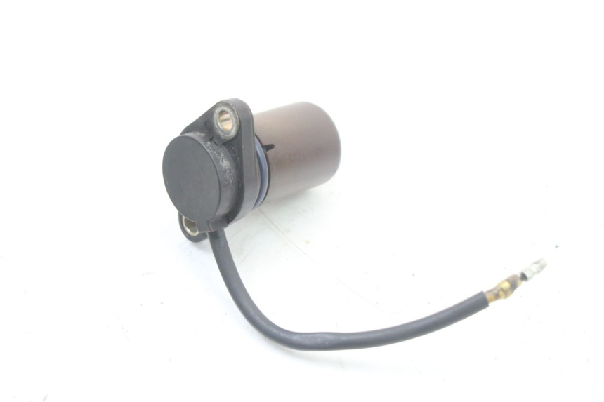 photo de OIL PRESSURE SENSOR YAMAHA FZS FAZER 600 (2001 - 2003)