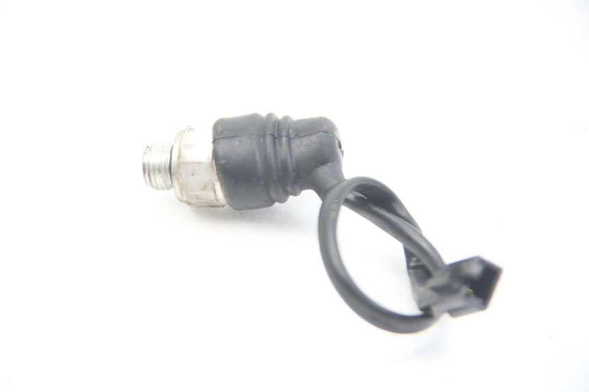 photo de OIL PRESSURE SENSOR SUZUKI SV S 650 (1999 - 2002)