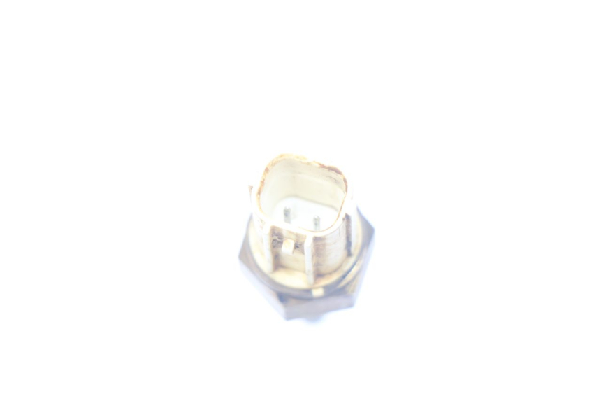 photo de WATER TEMPERATURE SENSOR HONDA CRF 250 (2016 - 2017)