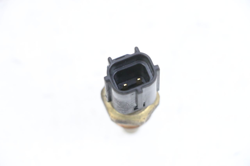 photo de WATER TEMPERATURE SENSOR SUZUKI DL V STROM 1000 (2002 - 2007) - Component detail