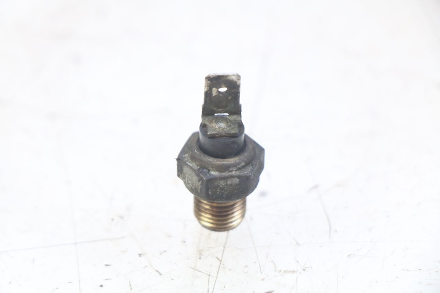 photo de WATER TEMPERATURE SENSOR PEUGEOT ELYSEO 125 (1999 - 2004) - Main view