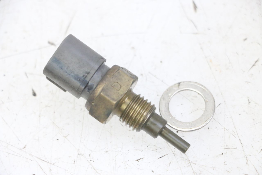 photo de WATER TEMPERATURE SENSOR HONDA FORZA ABS 300 (2013 - 2019)