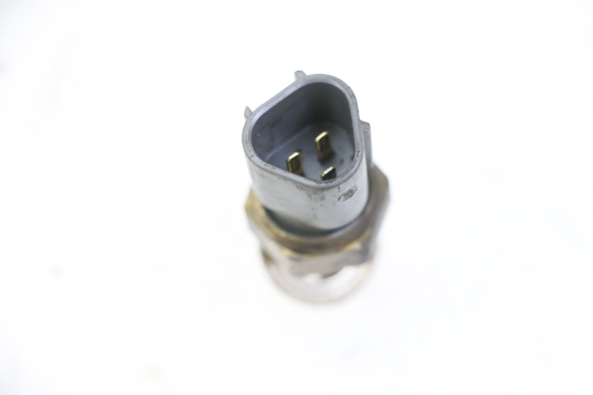 photo de WATER TEMPERATURE SENSOR HONDA FES S-WING SWING ABS 125 (2007 - 2015)