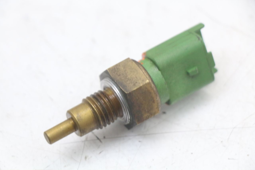 photo de WATER TEMPERATURE SENSOR PIAGGIO MP3 HPE 350 (2018 - 2020)