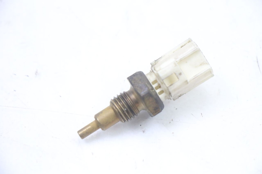 photo de WATER TEMPERATURE SENSOR YAMAHA X-MAX XMAX 125 (2010 - 2014)