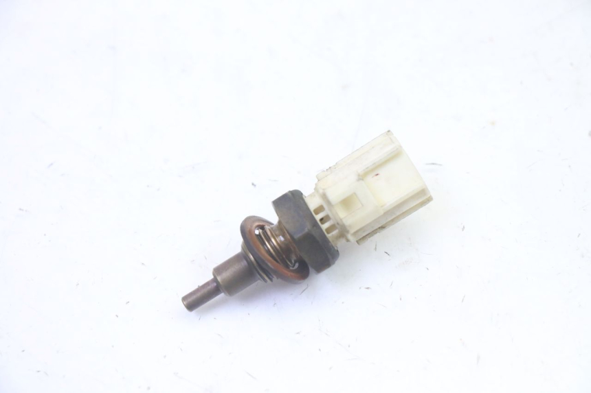 photo de WATER TEMPERATURE SENSOR YAMAHA X-MAX XMAX 125 (2010 - 2014)