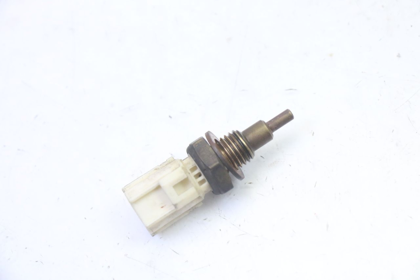 photo de WATER TEMPERATURE SENSOR YAMAHA X-MAX XMAX 125 (2010 - 2014)