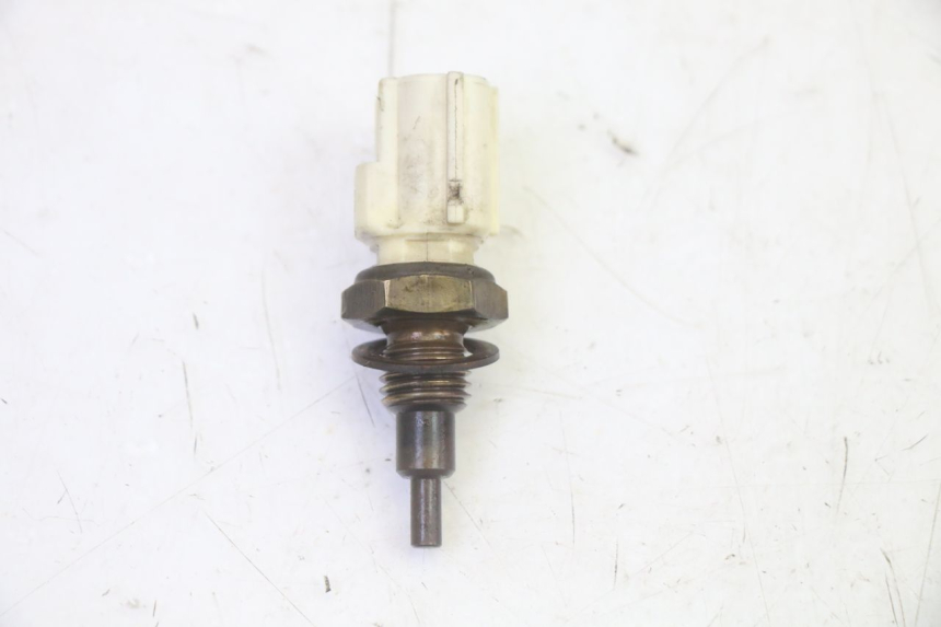 photo de WATER TEMPERATURE SENSOR YAMAHA XMAX X-MAX 125 (2006 - 2009) - Main view