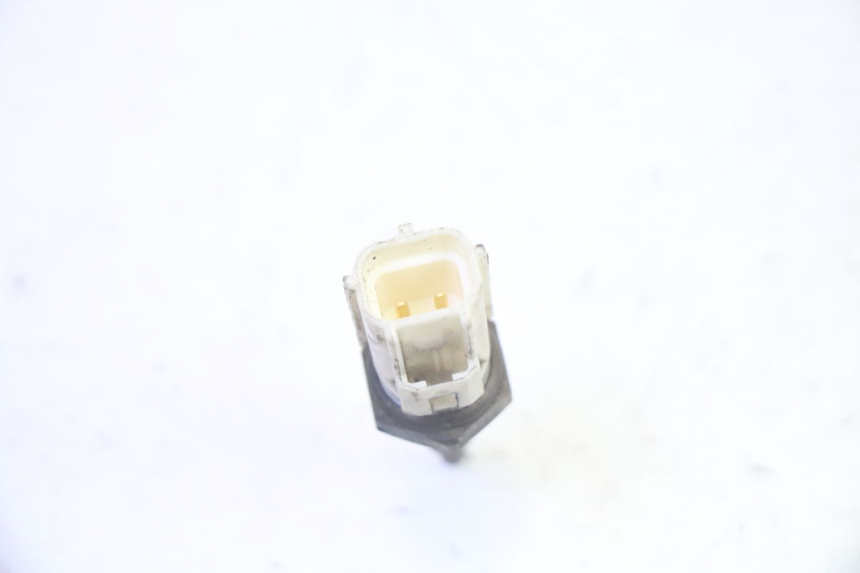 photo de WATER TEMPERATURE SENSOR YAMAHA X-MAX XMAX 125 (2010 - 2014)