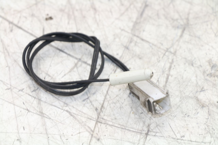 photo de OUTDOOR TEMPERATURE SENSOR PEUGEOT SATELIS 125 (2006 - 2009)