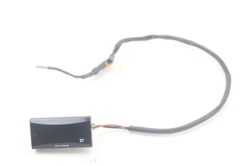 photo de OUTSIDE TEMPERATURE SENSOR QUADRO 3D S 350 (2013 - 2018)