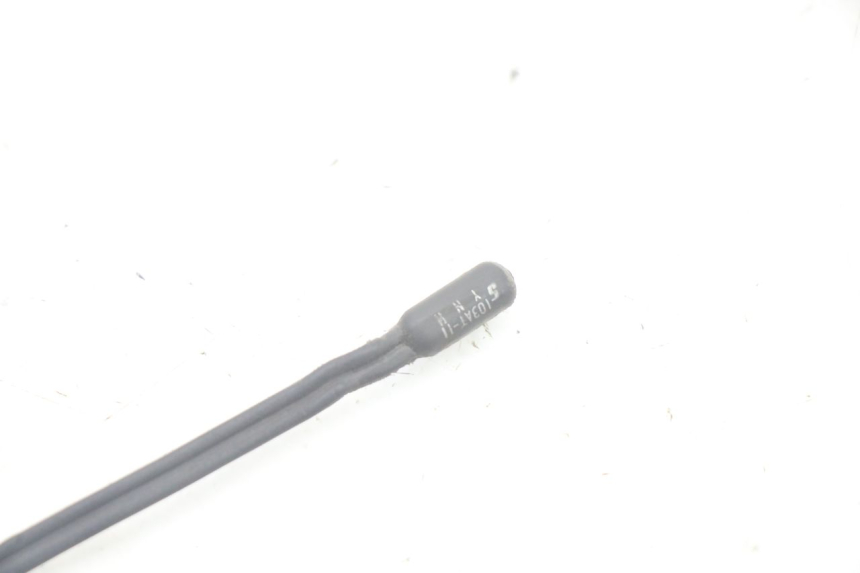 photo de OUTDOOR TEMPERATURE SENSOR YAMAHA YP X-MAX XMAX 400 (2014 - 2017)