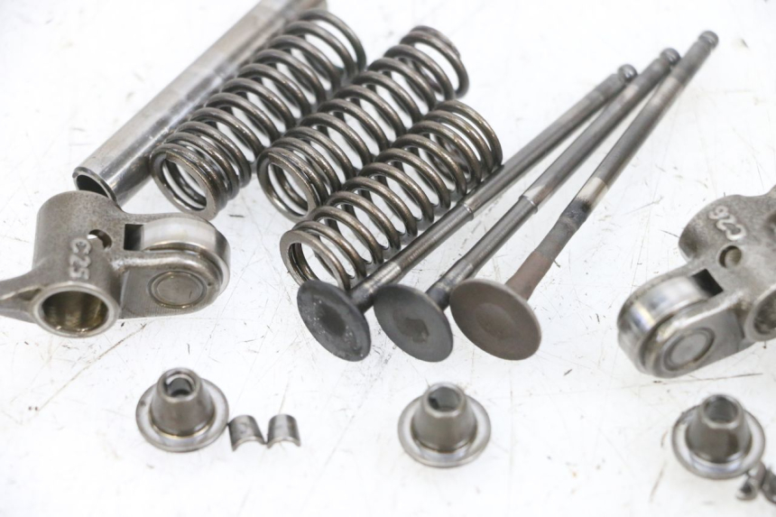 photo de ENGINE VALVE YAMAHA NEOS NEO'S 4T 50 (2008 - 2016) - Component detail