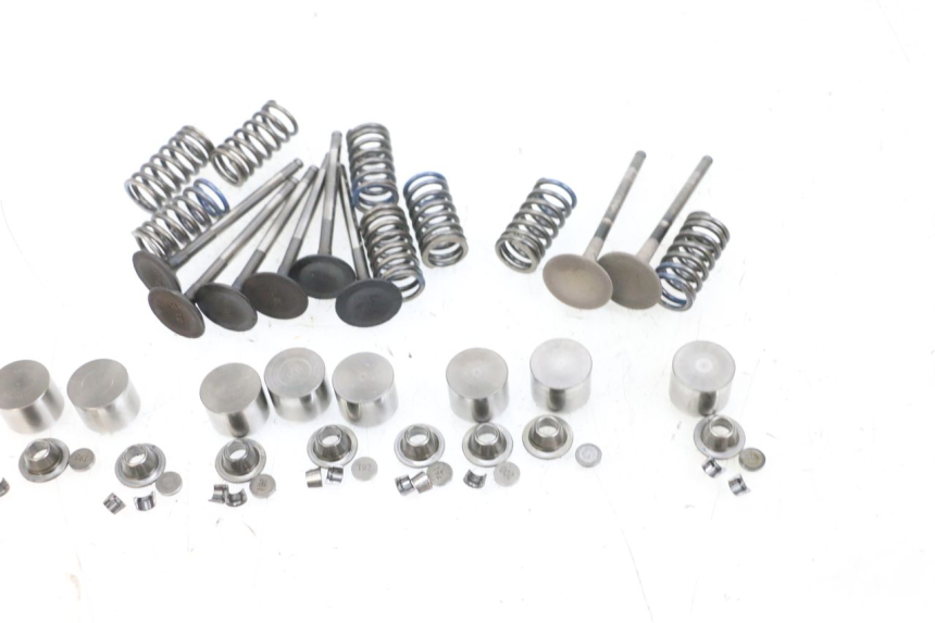 photo de ENGINE VALVE YAMAHA TDM ABS 900 (2002 - 2014) - Component detail