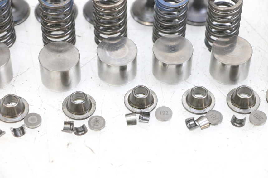 photo de ENGINE VALVE YAMAHA TDM ABS 900 (2002 - 2014) - Markings and original references