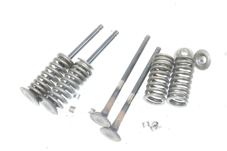 photo de ENGINE VALVE PIAGGIO VESPA GRANTURISMO 200 (2004 - 2005)
