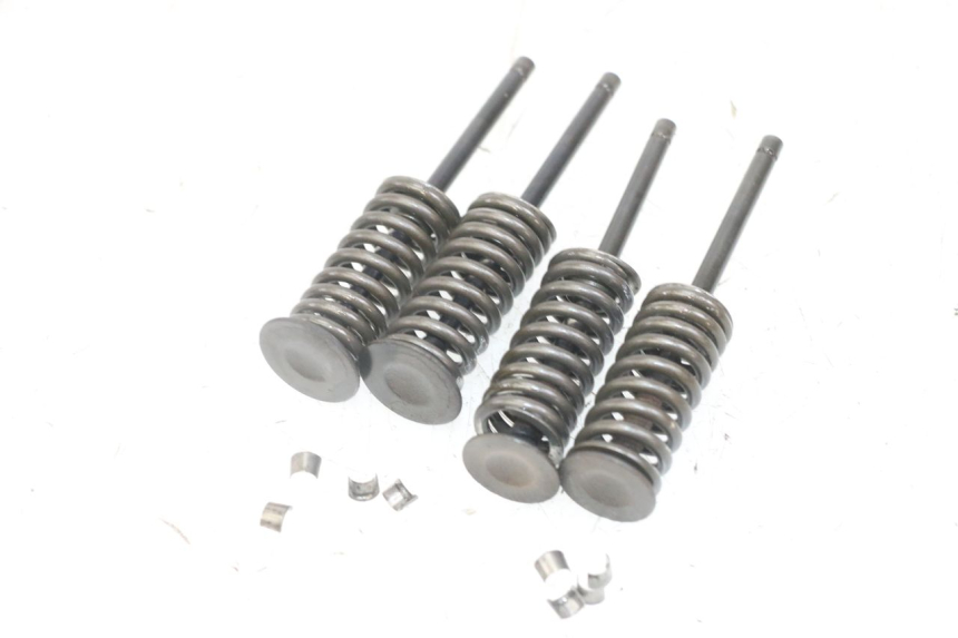 photo de ENGINE VALVE PIAGGIO VESPA GRANTURISMO 200 (2004 - 2005)
