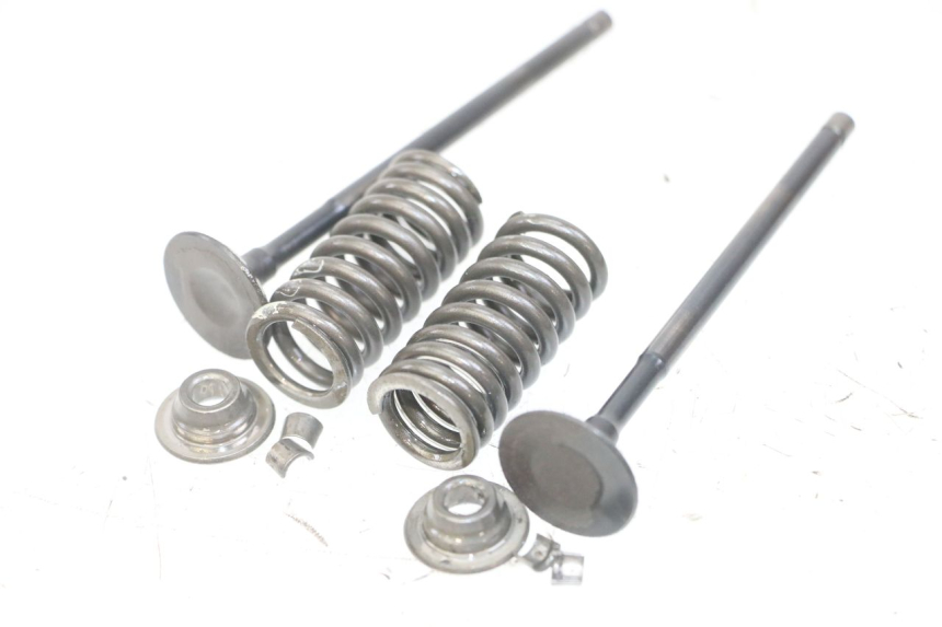 photo de ENGINE VALVE PIAGGIO VESPA GRANTURISMO 200 (2004 - 2005)