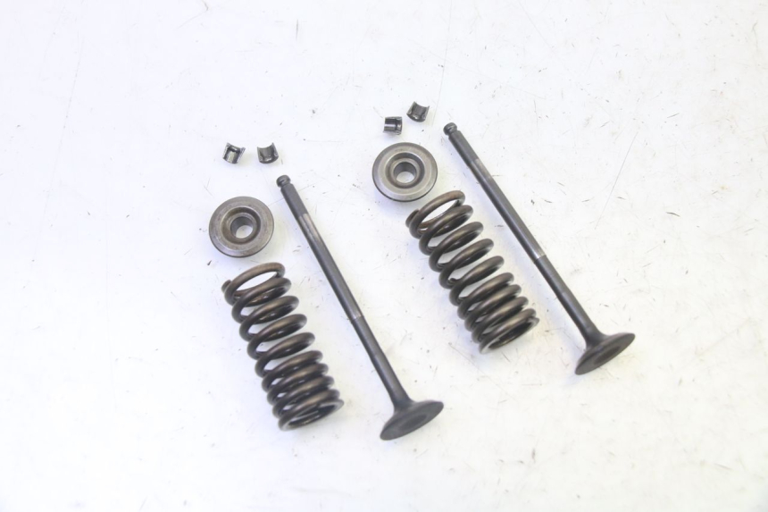 photo de ENGINE VALVE YAMAHA X-MAX XMAX 125 (2010 - 2014) - Main view