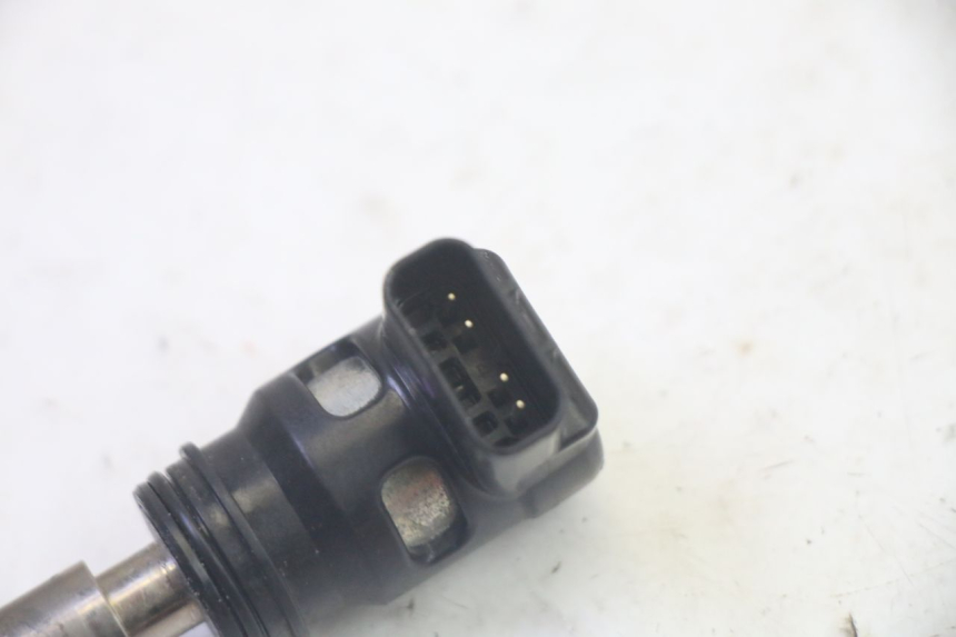 photo de AUTOMATIC CHOKE SUZUKI BURGMAN EXECUTIVE ABS 650 (2006 - 2012) - Alternative perspective