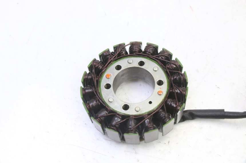 photo de STATOR HONDA CBR RR FIREBLADE 900 (1992 - 1994)