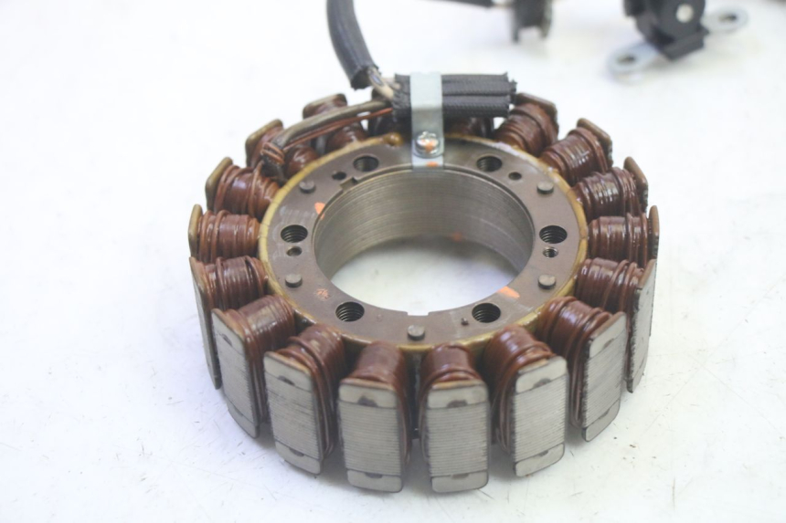 photo de STATOR YAMAHA TDM ABS 900 (2002 - 2014) - Component detail