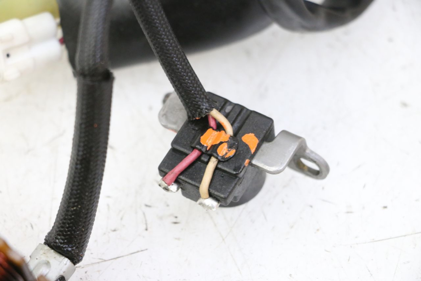 photo de STATOR YAMAHA X-MAX XMAX 250 (2006 - 2009)