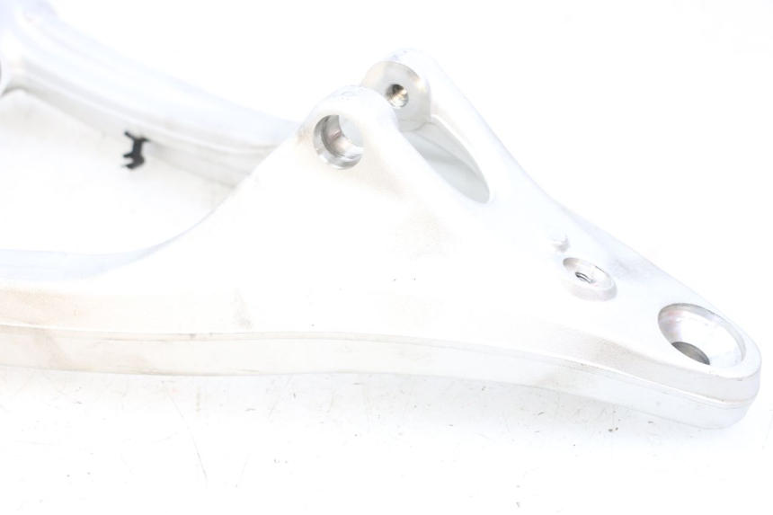 photo de SHOCK ABSORBER MOUNT BMW R GS 1250 (2021 - 2024) - Distinctive features