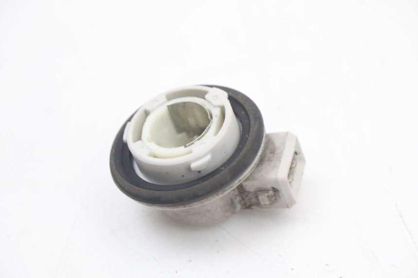 photo de BULB HOLDER PIAGGIO VESPA LX 2T 50 (2005 - 2013)