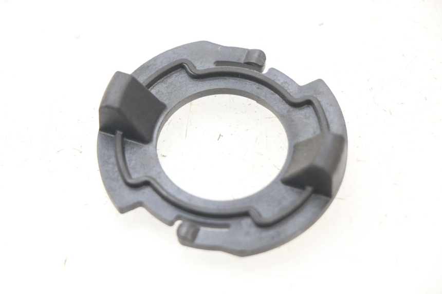 photo de BULB HOLDER PIAGGIO PRIMAVERA 125 (2013 - 2021)