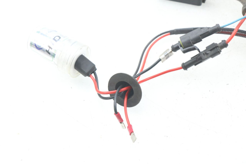 photo de BULB HOLDER DAELIM S2 125 (2006 - 2007)
