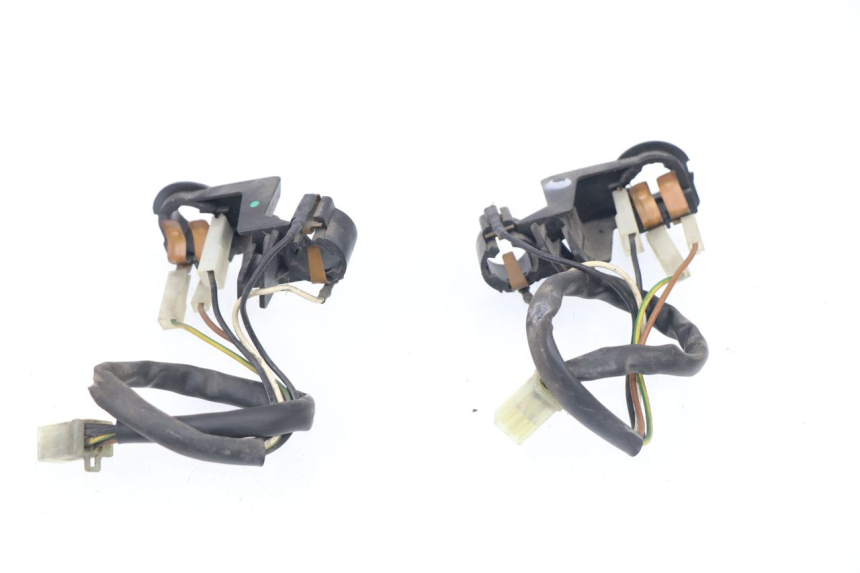 photo de BULB HOLDER YAMAHA XMAX X-MAX 125 (2006 - 2009)
