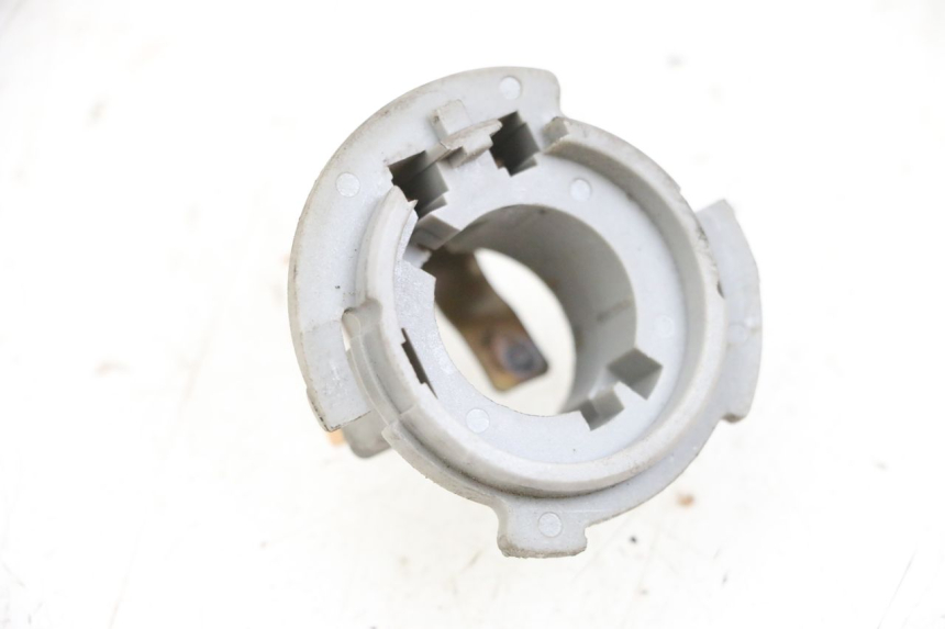 photo de BULB HOLDER PIAGGIO ZIP 2T 50 (2009 - 2019) - Main view
