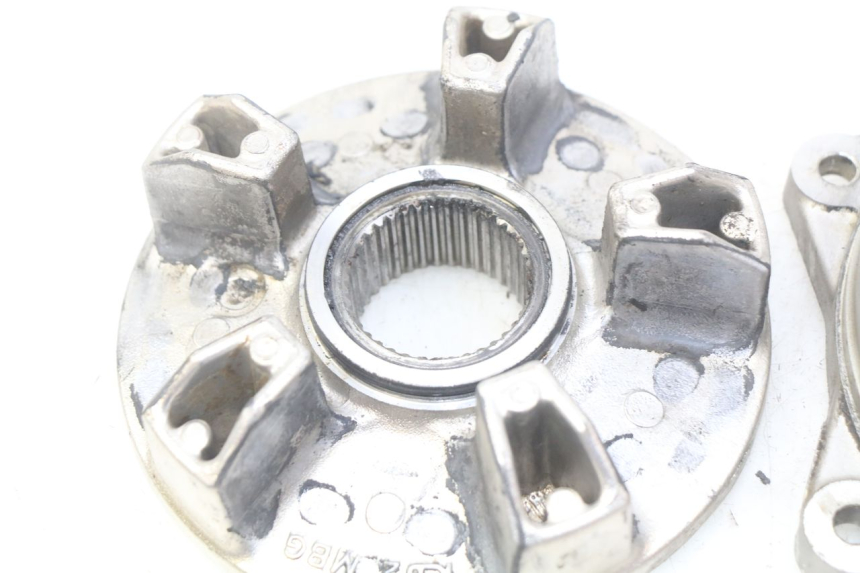 photo de SPROCKET CARRIER HONDA VFR FI RC46 800 (1998 - 2001)