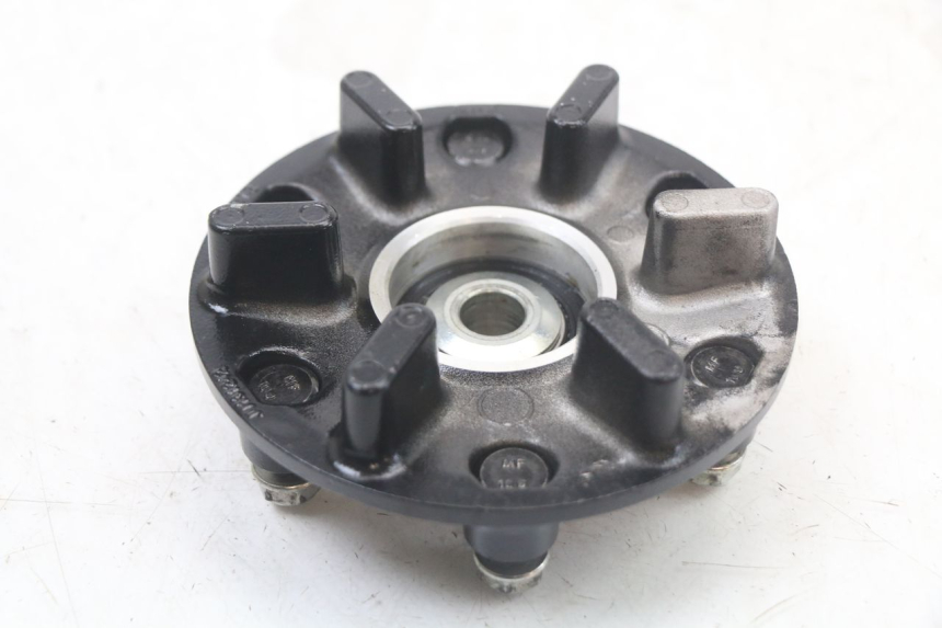 photo de SPROCKET MOUNT HUSQVARNA SVARTPILEN 401 (2018 - 2023)