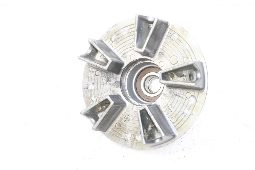 photo de SPROCKET MOUNT TRIUMPH SPRINT 900 (1995 - 1998)