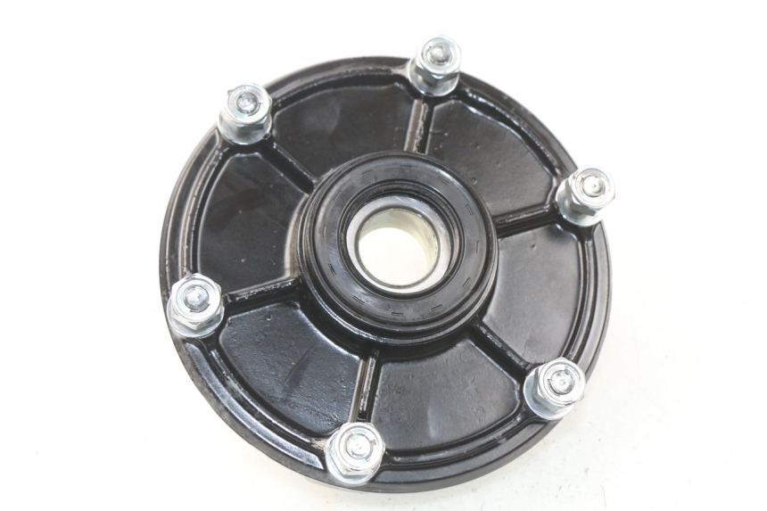 photo de SPROCKET MOUNT YAMAHA FZ8 800 (2010 - 2016)