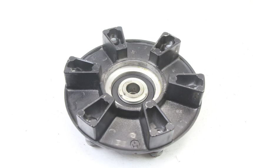 photo de SPROCKET MOUNT YAMAHA XJ6 ABS 600 (2008 - 2016)