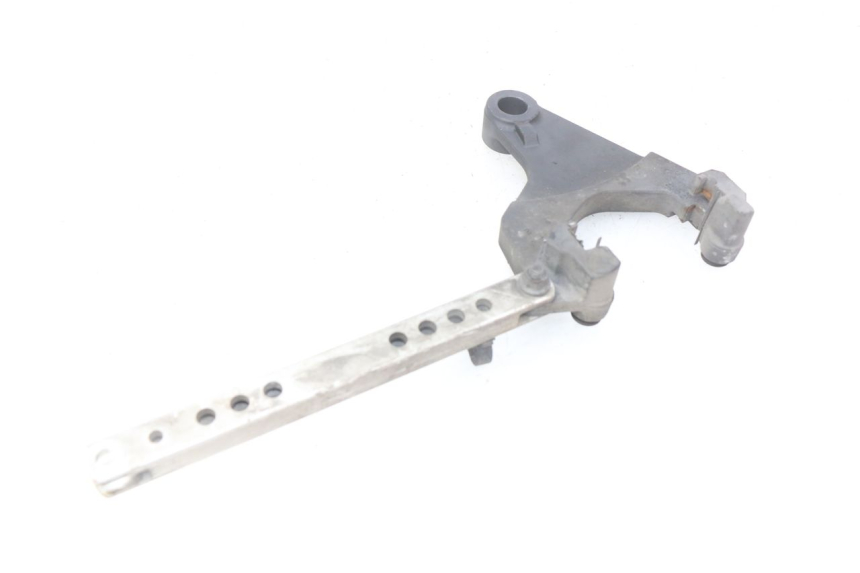 photo de REAR BRAKE CALIPER BRACKET YAMAHA FJR ABS 1300 (2016 - 2020)
