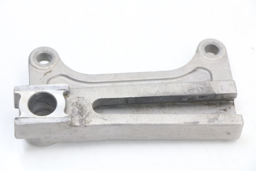 photo de REAR BRAKE CALIPER BRACKET KAWASAKI KX L 85 (2022 - 2024)