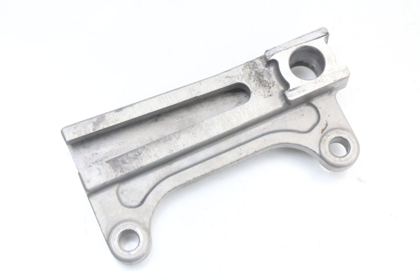 photo de REAR BRAKE CALIPER BRACKET KAWASAKI KX L 85 (2022 - 2024)
