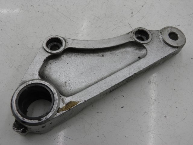photo de REAR CALIPER BRACKET KAWASAKI ZEPHYR 550 (1991 - 1998) - Zoom on usage condition