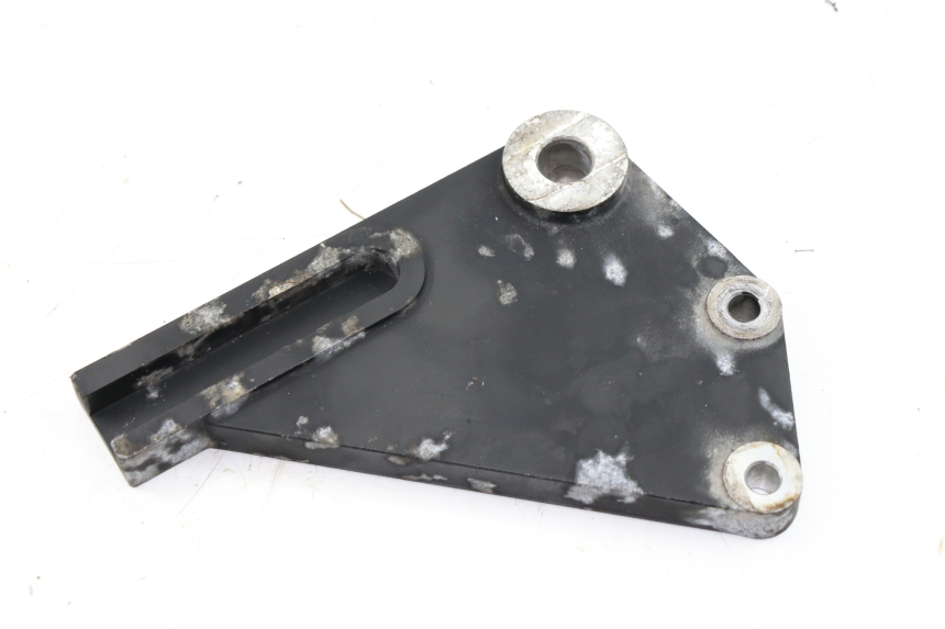 photo de REAR CALIPER BRACKET LONCIN LX 125 (2010 - 2015)