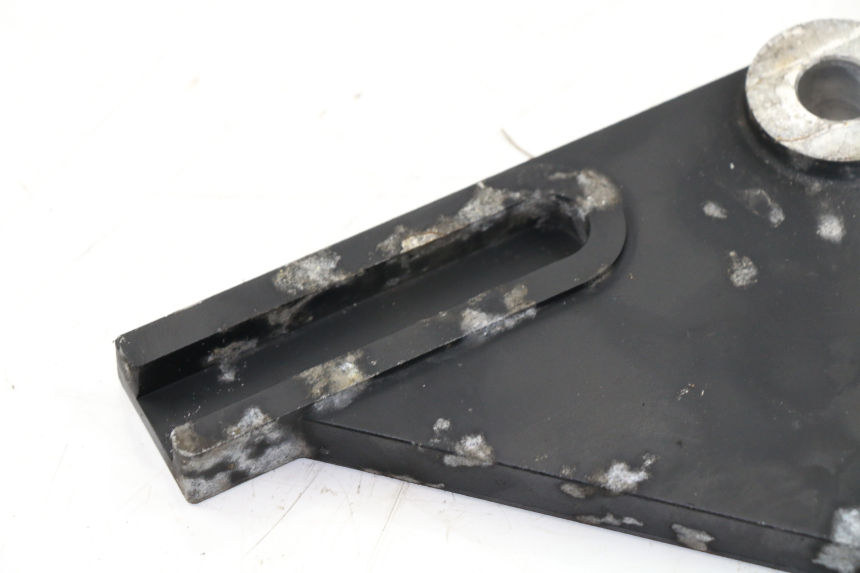 photo de REAR CALIPER BRACKET LONCIN LX 125 (2010 - 2015)