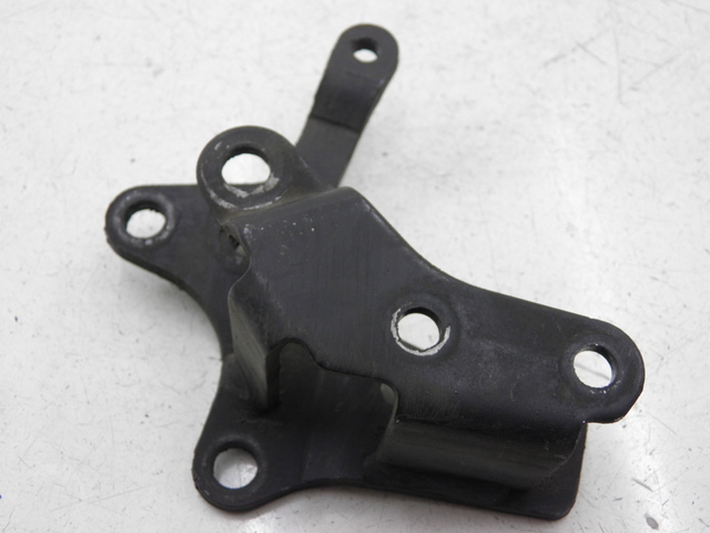 photo de REAR CALIPER BRACKET PIAGGIO X7 125 (2007 - 2013) - Main view